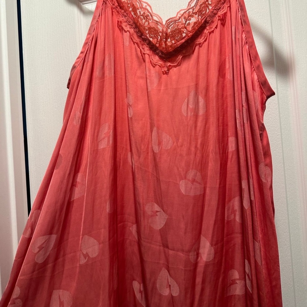 Torrid cami - Picture 2 of 5